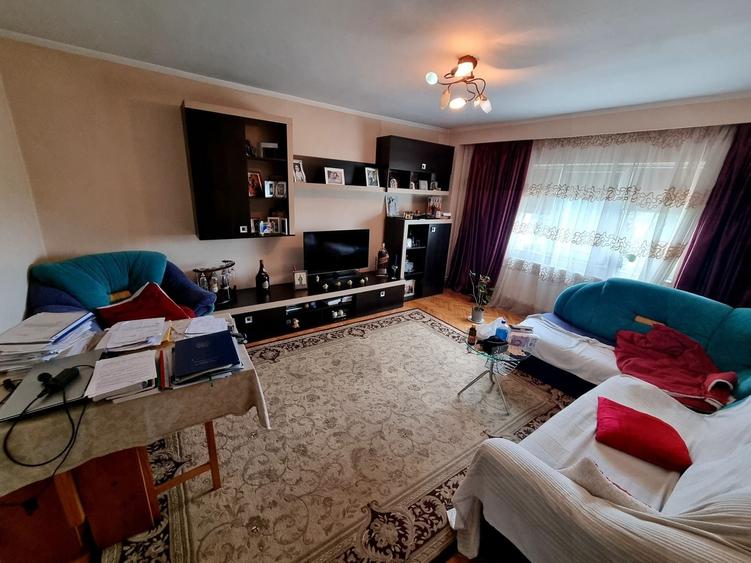 Tomis nord tav uri-  apartament 3 camere decomandat 80 mp - 1