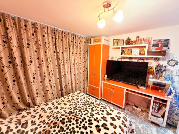 Apartament cu 2 camere, Piata mare - 9