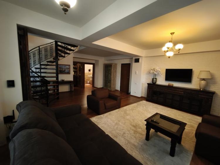 Vanzare Apartament - Duplex cu dotari bulevard Mamaia parcare privata - 8