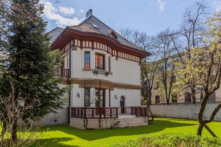 Aviatorilor, vila reprezentativa de inchiriat - 1