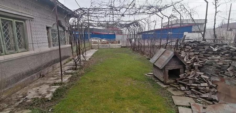 Casa de vanzare Romane?ti - Potlogi - 4