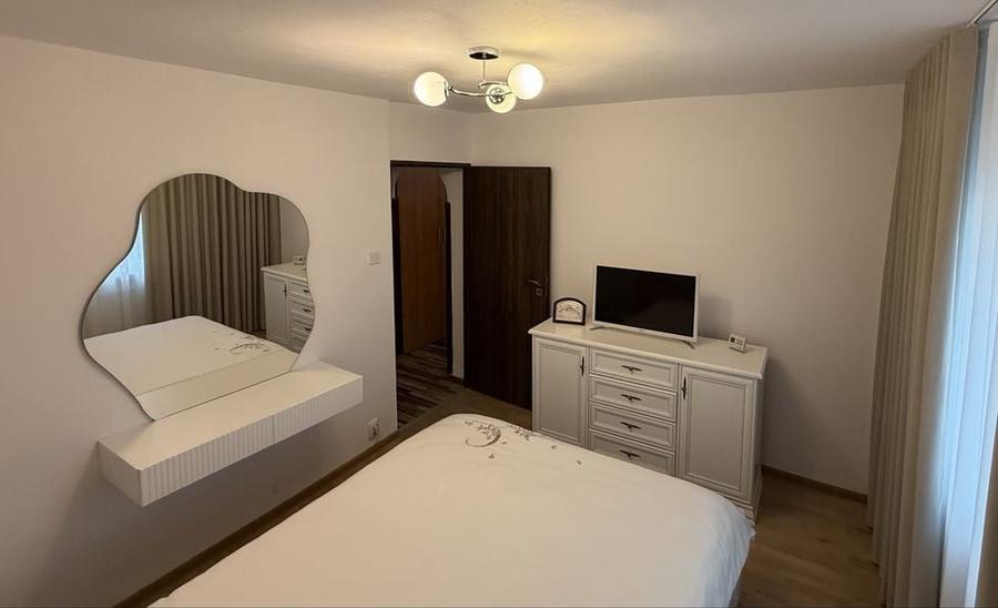 Apartament 2 camere decomandat Str. Sfanta Vineri - 4
