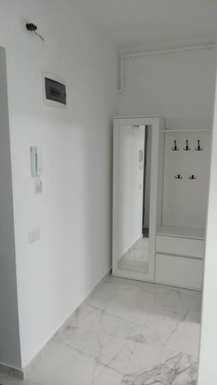 Inchiriez garsoniera moderna, bloc nou, parcare inclusa - 3