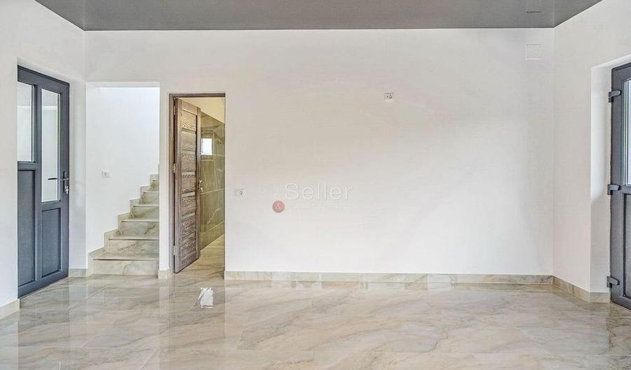 Zona Linistita Structura Generoasa - 17