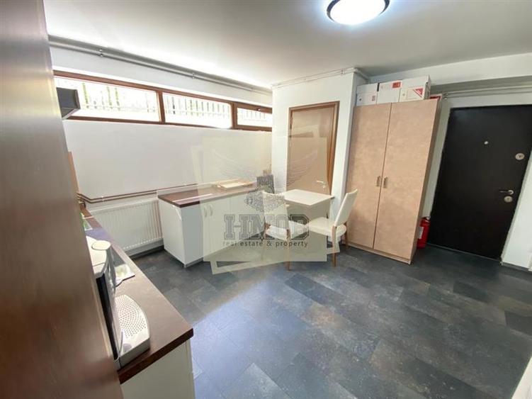 Spatiu comercial cu 2 camere in zona Centrala - 5