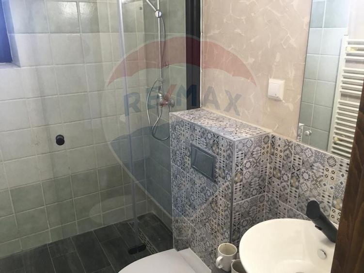 Hotel / Pensiune cu 18 camere de vânzare - 12