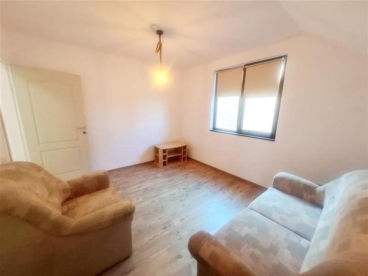 Prima inchiriere! Rezidenta cocheta, cu gradina, curte, garaj, Sanpetru - 12