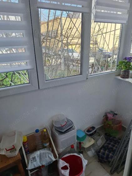 Vand apartament semi-decomandat - 5