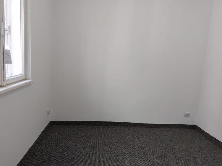 URGENT!, parter vila,INTRARE SEPARATA, CURTE, PARCARE, BIROU/COMERCIAL - 2