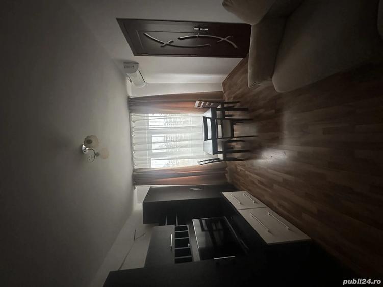 Apartament de vanzare - 3