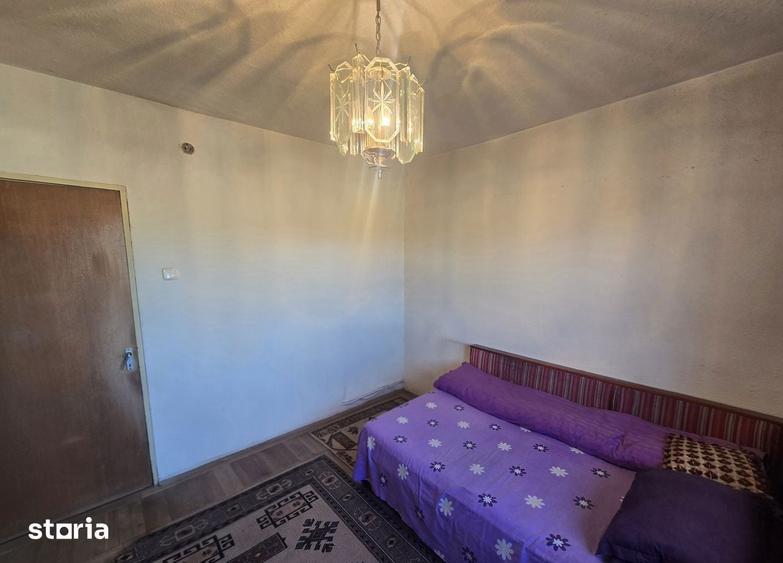 Apartament 2 camere, etaj 10, balcon, Campulung - 3