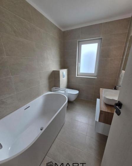 Casa cu 5 camere in Cisnadie - 13