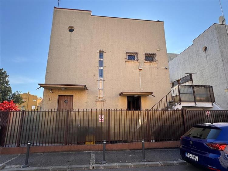 Vanzare vila Vatra Luminoasa - Victor Manu | - 1