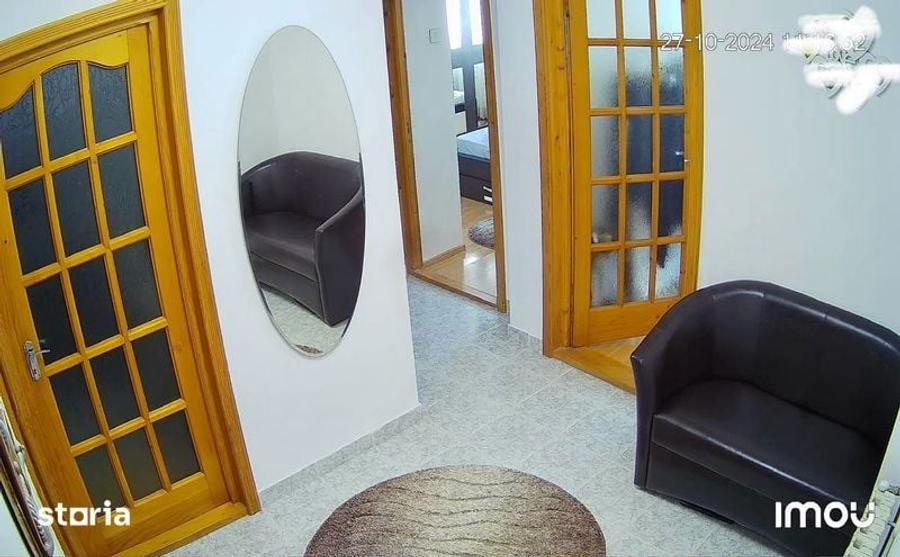 Vand apartament cu 3 camere, decomandat - 2
