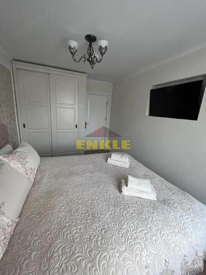 De inchiriat apartament 3 camere zona ?colii 7 - 5