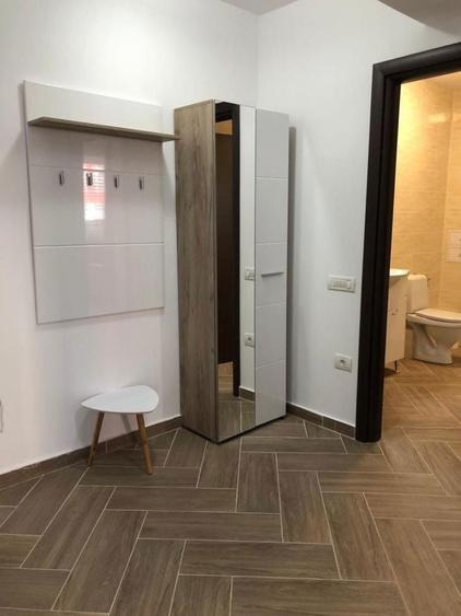 Proprietar inchiriez apartament 2 camere decomandat , 54 mp Drumul Gura Putnei 49 - 1