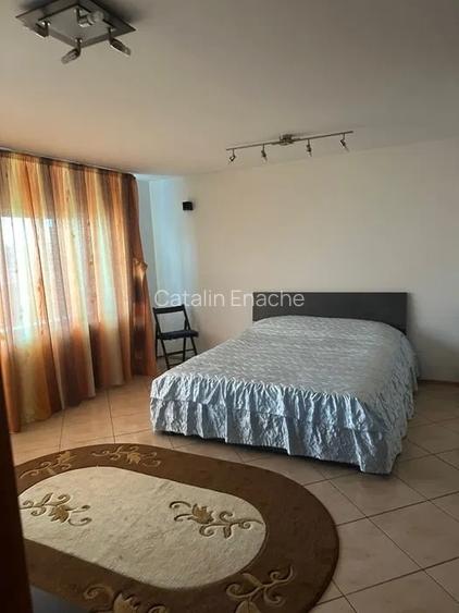 Garsoniera Strada Mitropolit Varlaam - etaj 3/3 - 40 mp