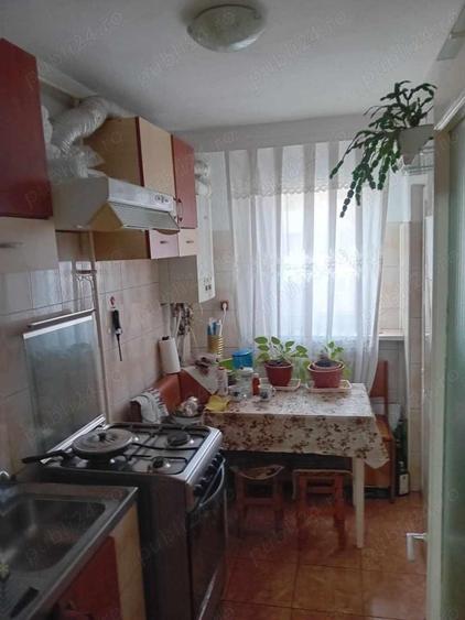 Ap 2 Cam etaj 1 Maratei Dolinex 45mp la cheie centrala termopan balcon - 4