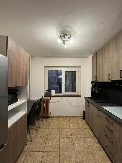 Închiriere apartament 2 camere, Etaj 1, Orășelul Copiilor, Oradea - 12