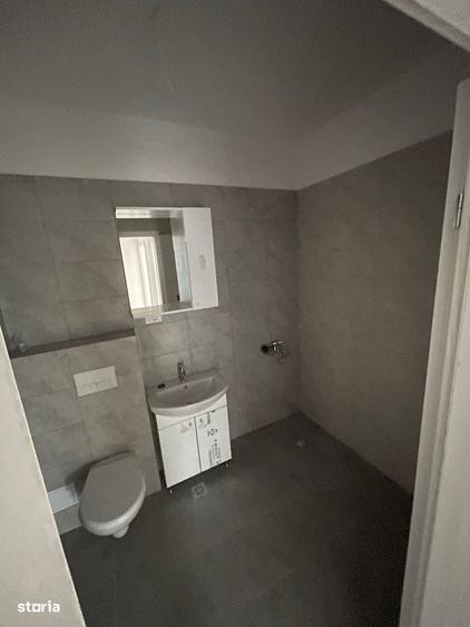 PROMOTIE!! Apartament 3 camere decomandat , Metrou Berceni 15min - 5