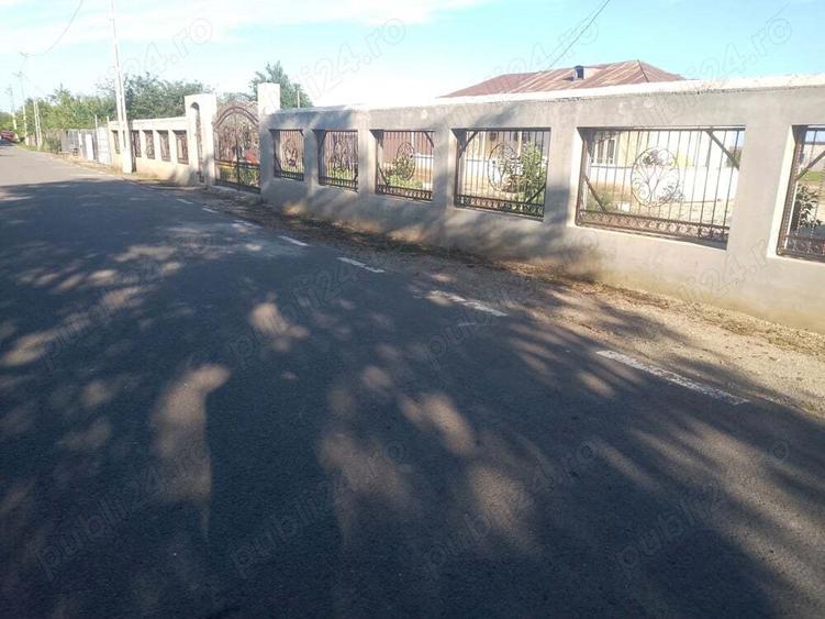 Vand teren +construc?ie hala+casa batraneasca demolabila - 5