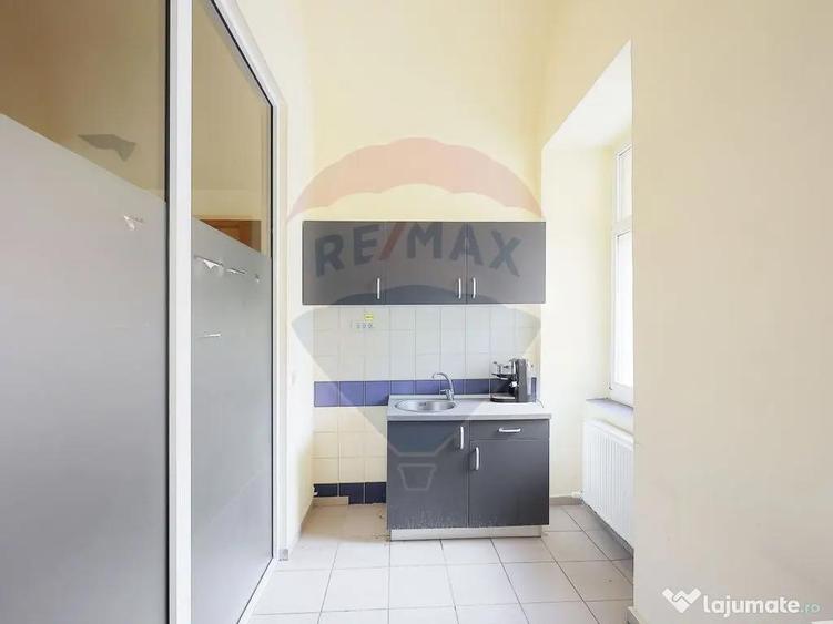 Spa?iu comercial 200mp, de inchiriat in Pia?a Unirii - 10