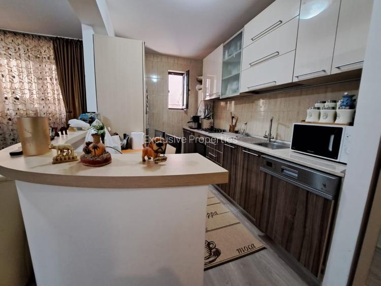 Apartament cu 2 camere decomandat în Băneasa