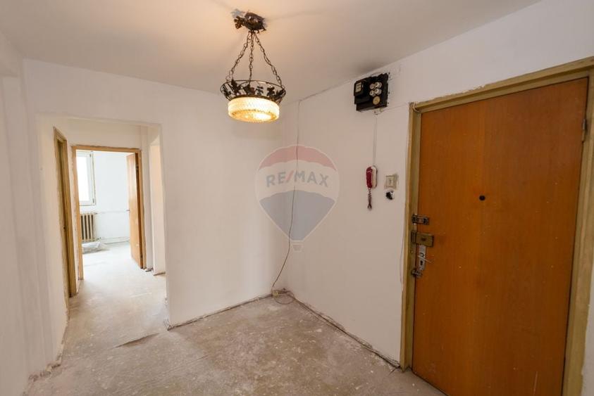 Apartament cu 4 camere de vanzare , 1974, fara risc, Pantelimon - 4