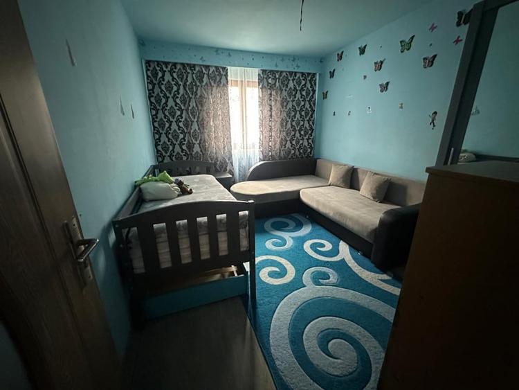 ACASA , IN INIMA MANASTURULUI - Apartament 3 camere str Mehedinti - 1