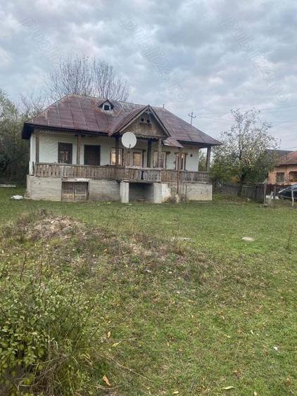 Vand casa batraneasca in Ora? Tismana - 1