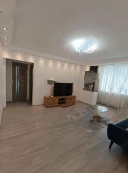 Apartament 2 Camere,Amzei,et.1/10,DECOMANDAT,Amenajat,mobilat,utilat,complet - 1