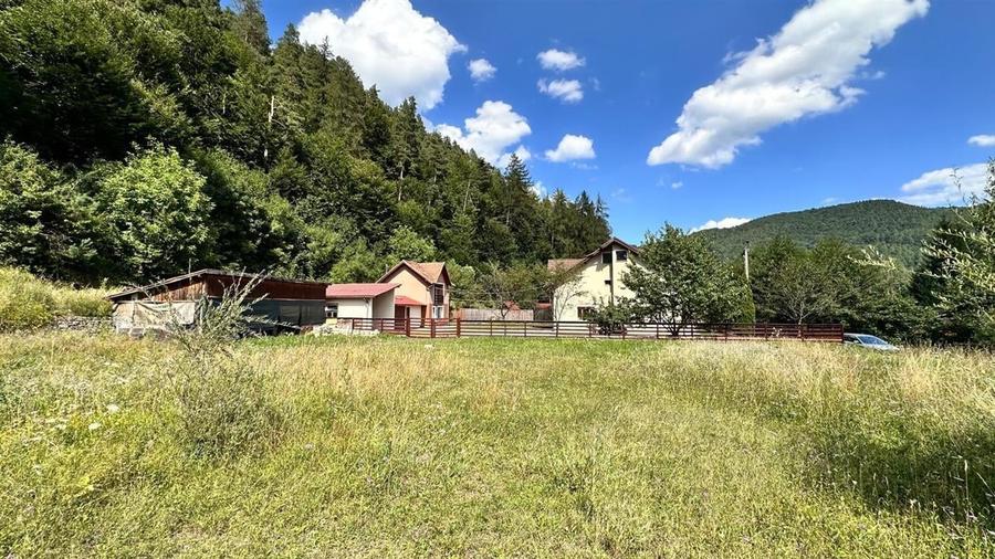 Teren intravilan curti constructii Bardet  Sacele  2000 mp comision Zero - 1