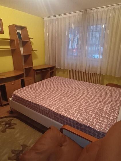 Dristor metrou - vanzare apartament 3 camere - 1