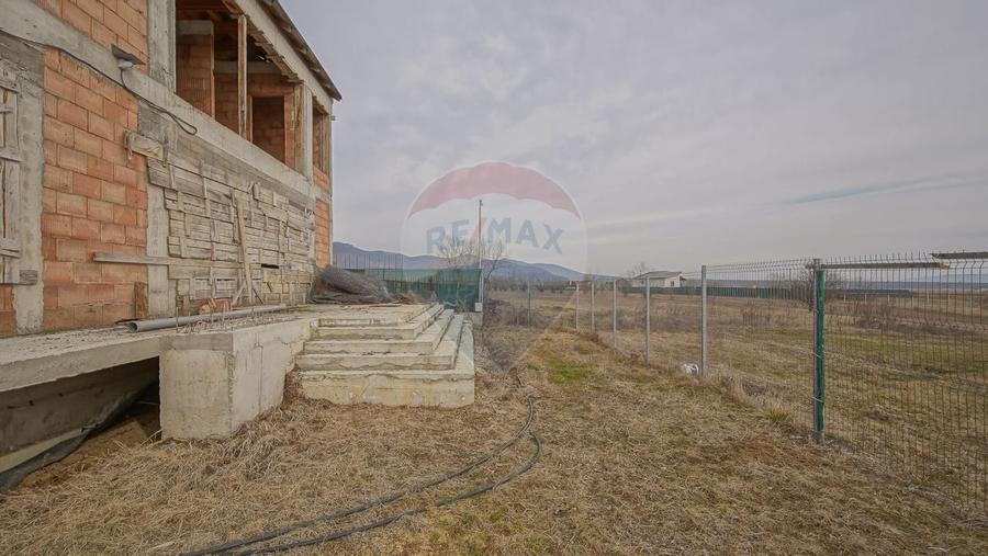 COMISION 0% Casa Individuala La Rosu cu teren de 4000 mp in Crizbav - 17