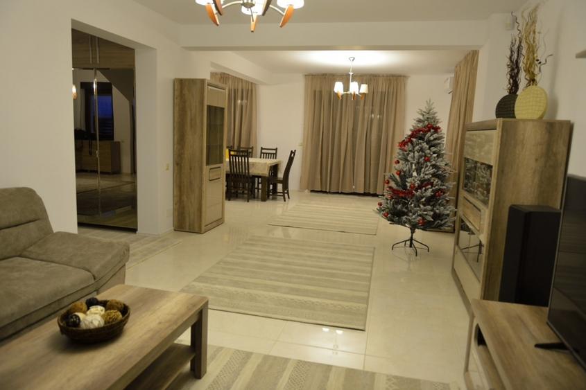 Vila de inchiriat Padurea Baneasa - 1