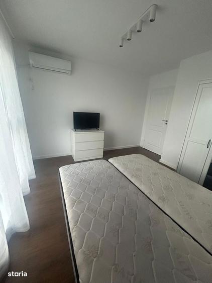 Apartament 2 camere 59 mp Etaj 1/4 cu lift Metrou 1 Decembri Sec 3 - 19