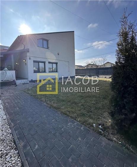 Casa in Lilieci ? Moderna, Spatioasa si Gata de Mutare - 2
