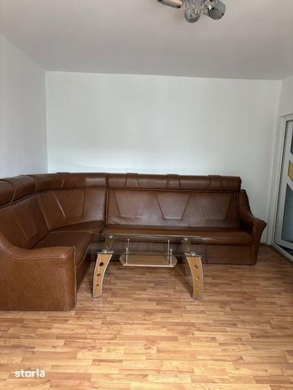 Apartament de vanzare - 3
