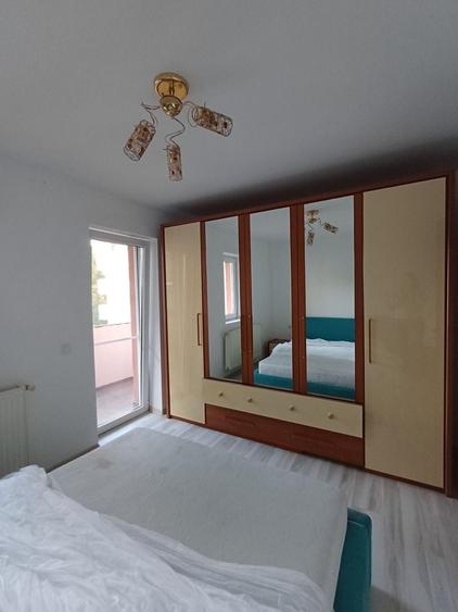 Apartament de vanzare - 3