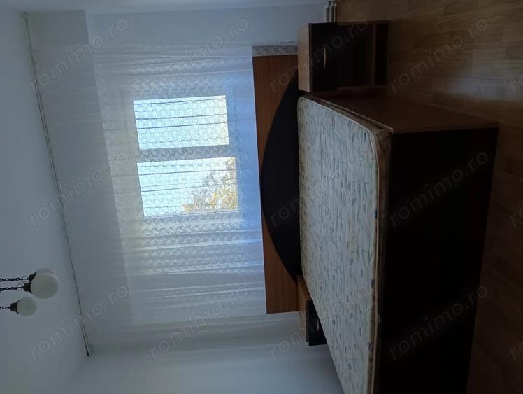 Apartament de inchiriat. - 5