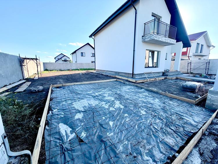 Casă individuală cu 4 camere cu Teren 530 Mp în Exterior Sud