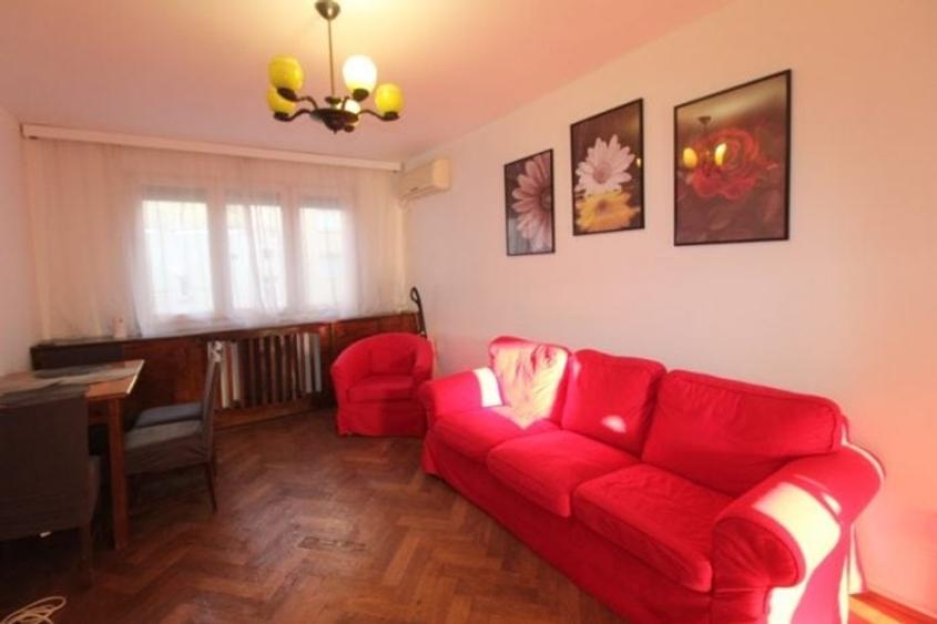 Inchiriere apartament 3 camere, Universitate-Cercul Militar|Liber din 15 februarie - 3