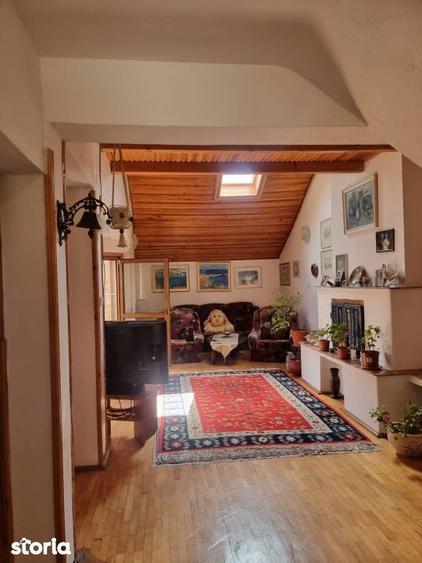 Casa de vacanta completa, gata de mutat de vanzare in Breaza - 9