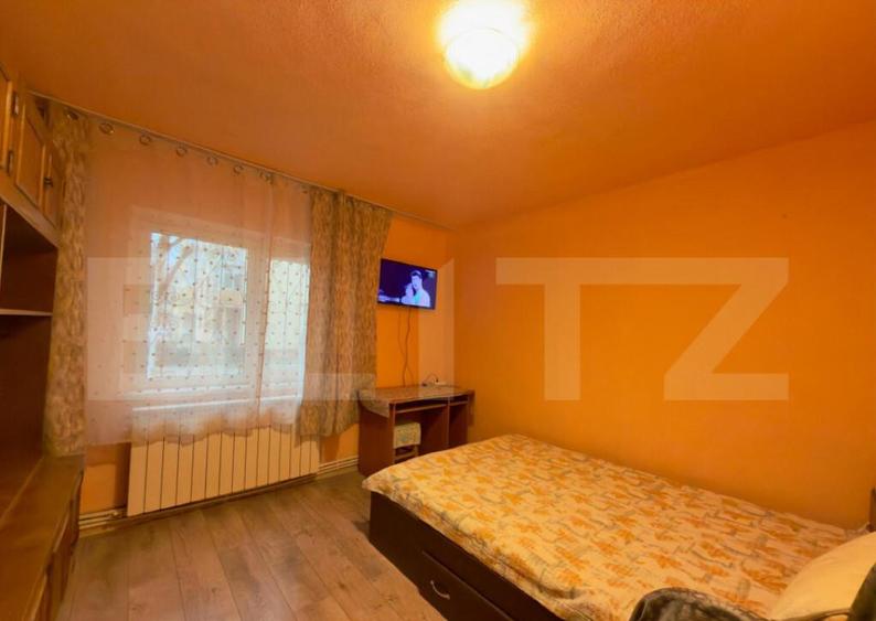 Apartament decomandat, 2 camere, 51 mp, zona Pelendava, 1 Ma - 3
