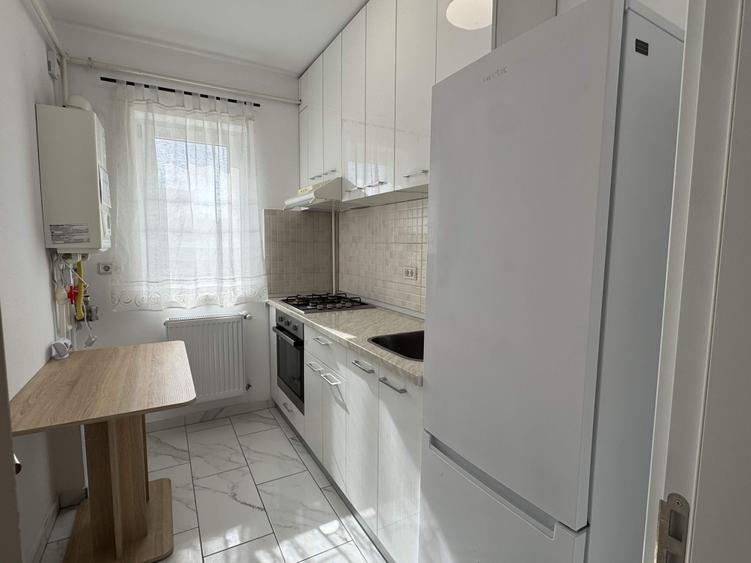 2 cam+curte proprie de 33 mp,Nou,mobilat+utilat - 9