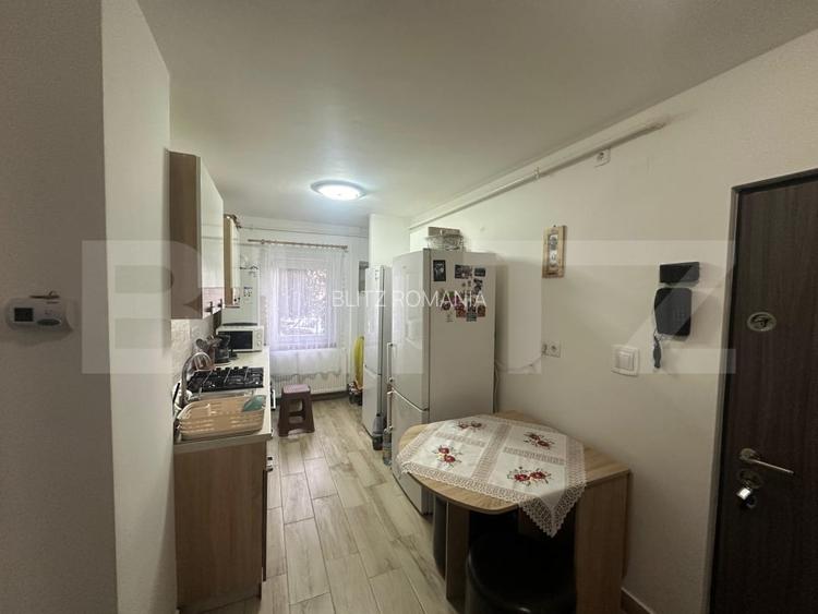 Apartament 3 camere, 55 mp, zona Micro 17