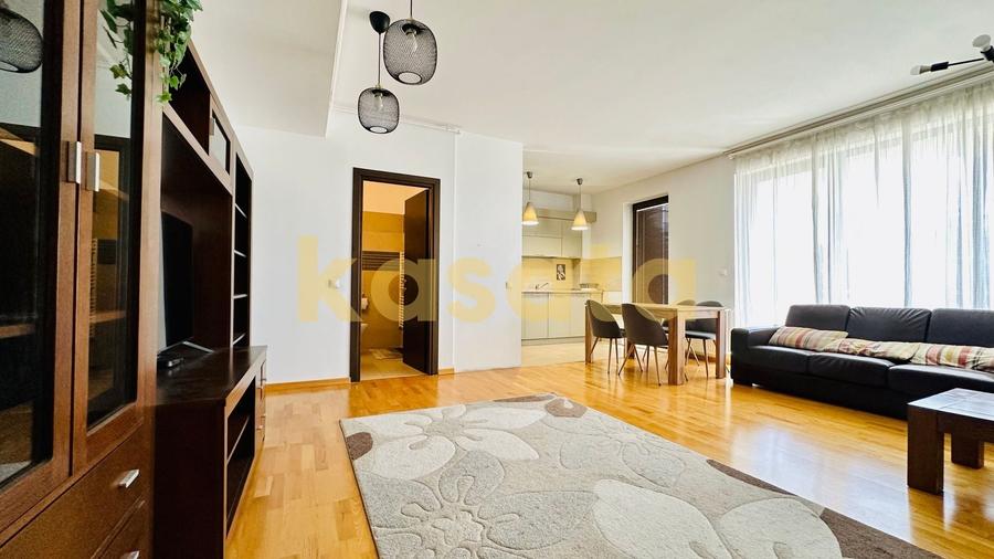 Apartament cu 2 camere semidecomandat, mobilat în Central