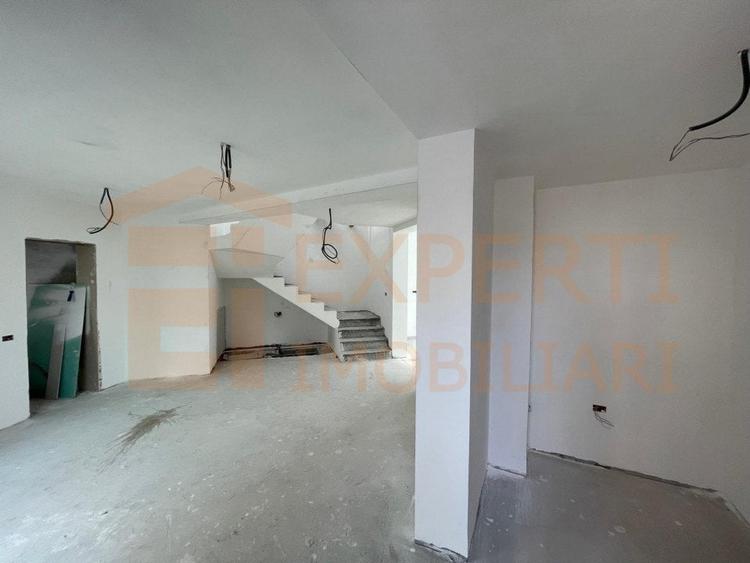 DUPLEX P+1, situat in zona DACIA - 4