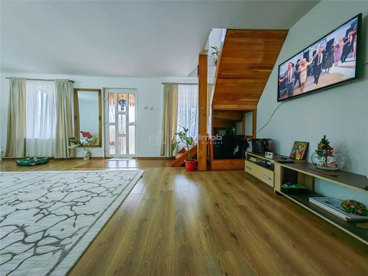 Casa - 3 camere - Soimus - 8