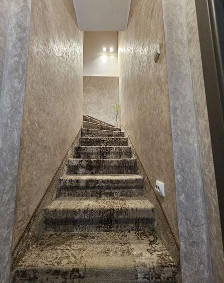 Casa renovata complet zona Mall - 10